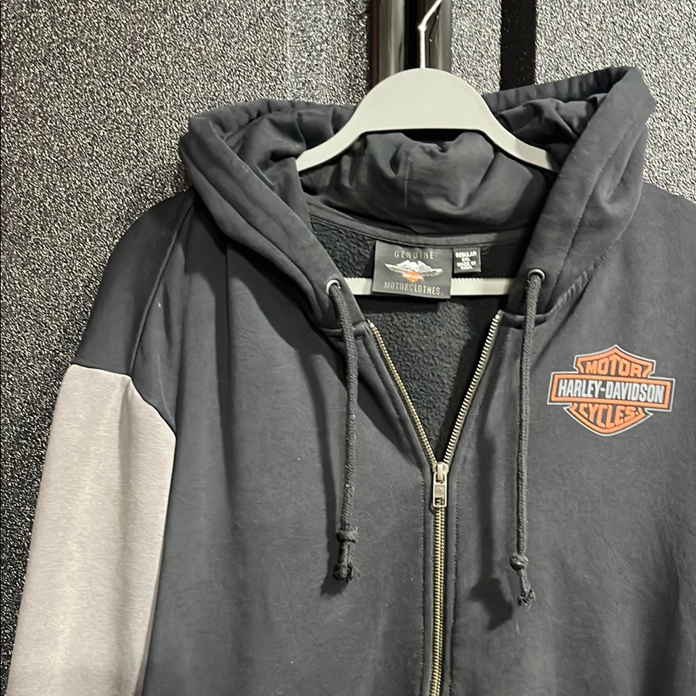 Harley-Davidson Black and Gray Men's Sweater